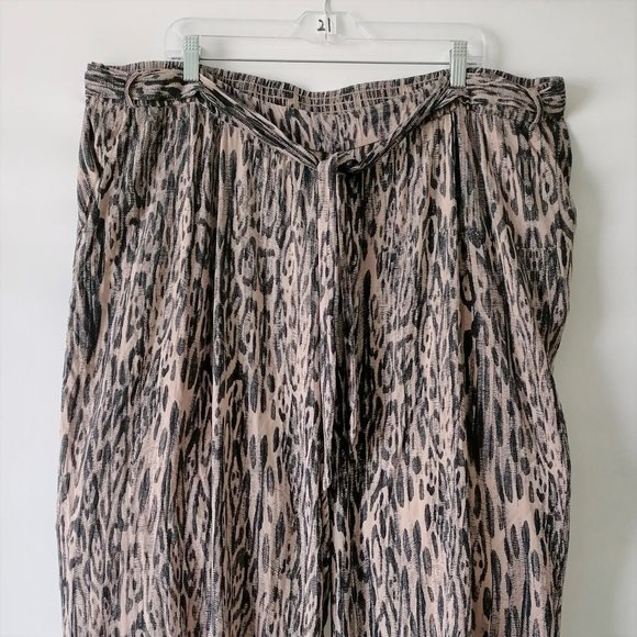 Jessica Simpson Womens Black Brown Leopard Print Tie Waist Capri Pant Size 2X - Picture 2 of 7